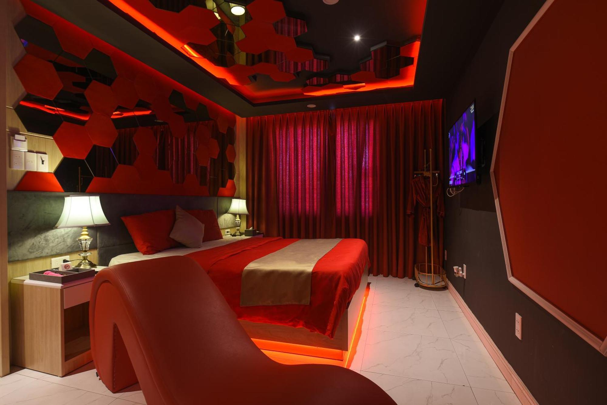Chiic House 1 - Khach San Tinh Yeu Ξενοδοχείο Ντα Νανγκ Εξωτερικό φωτογραφία